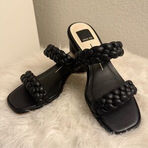 Dolce Vita Ronin Stella Black Sandals, size 7, brand new in Box